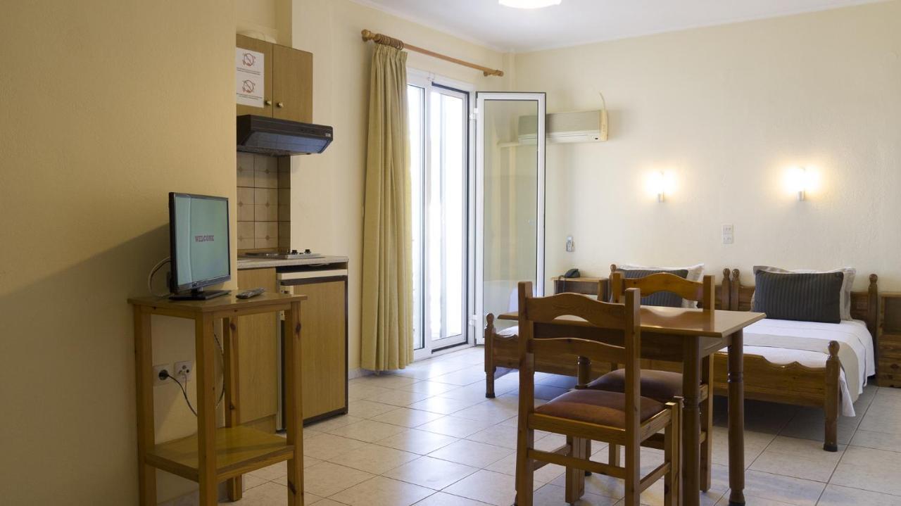 Fani Hotel Loutra Edipsou  Bagian luar foto
