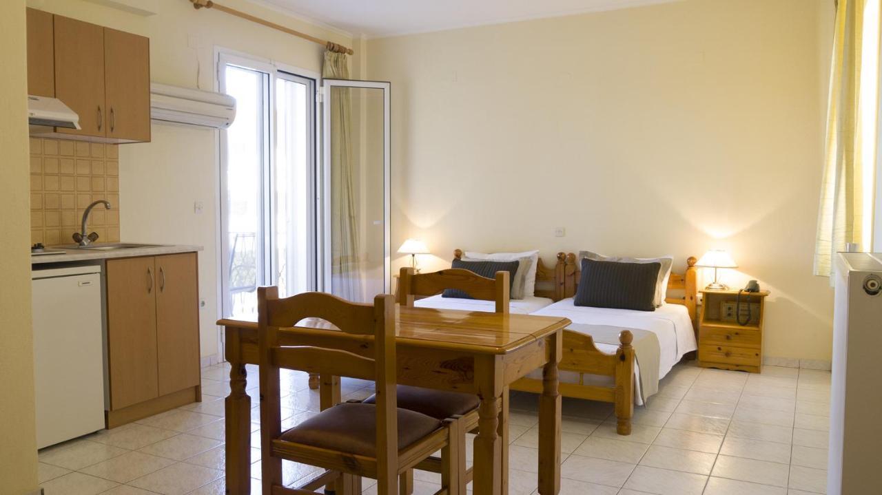 Fani Hotel Loutra Edipsou  Bagian luar foto