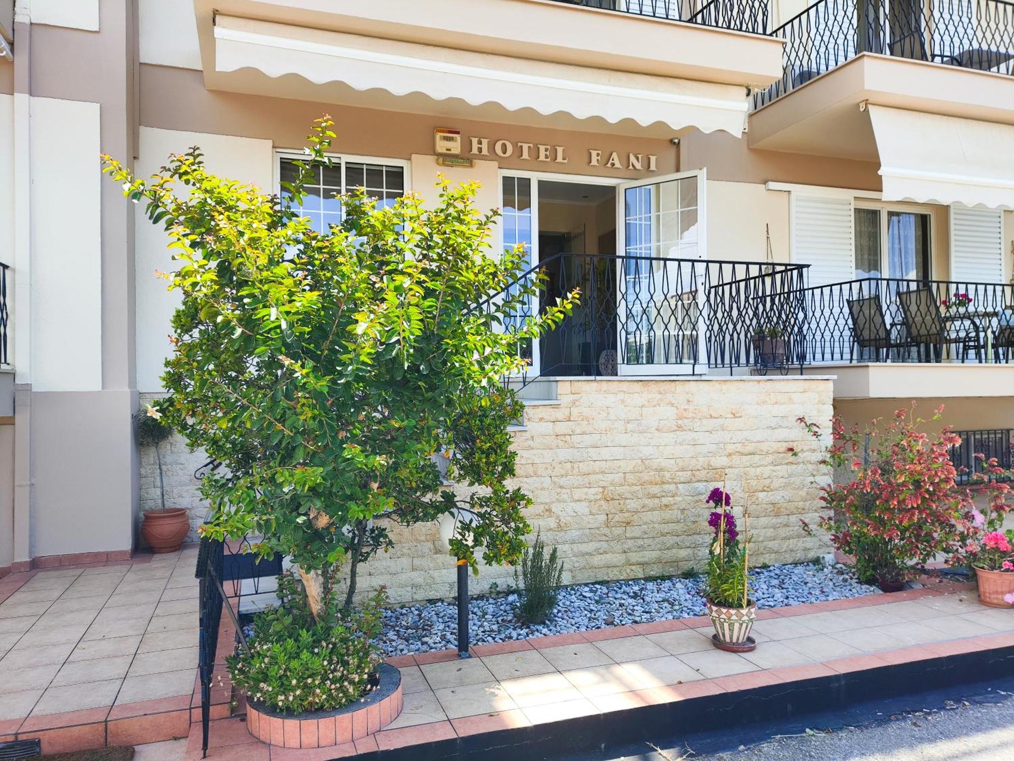 Fani Hotel Loutra Edipsou  Bagian luar foto